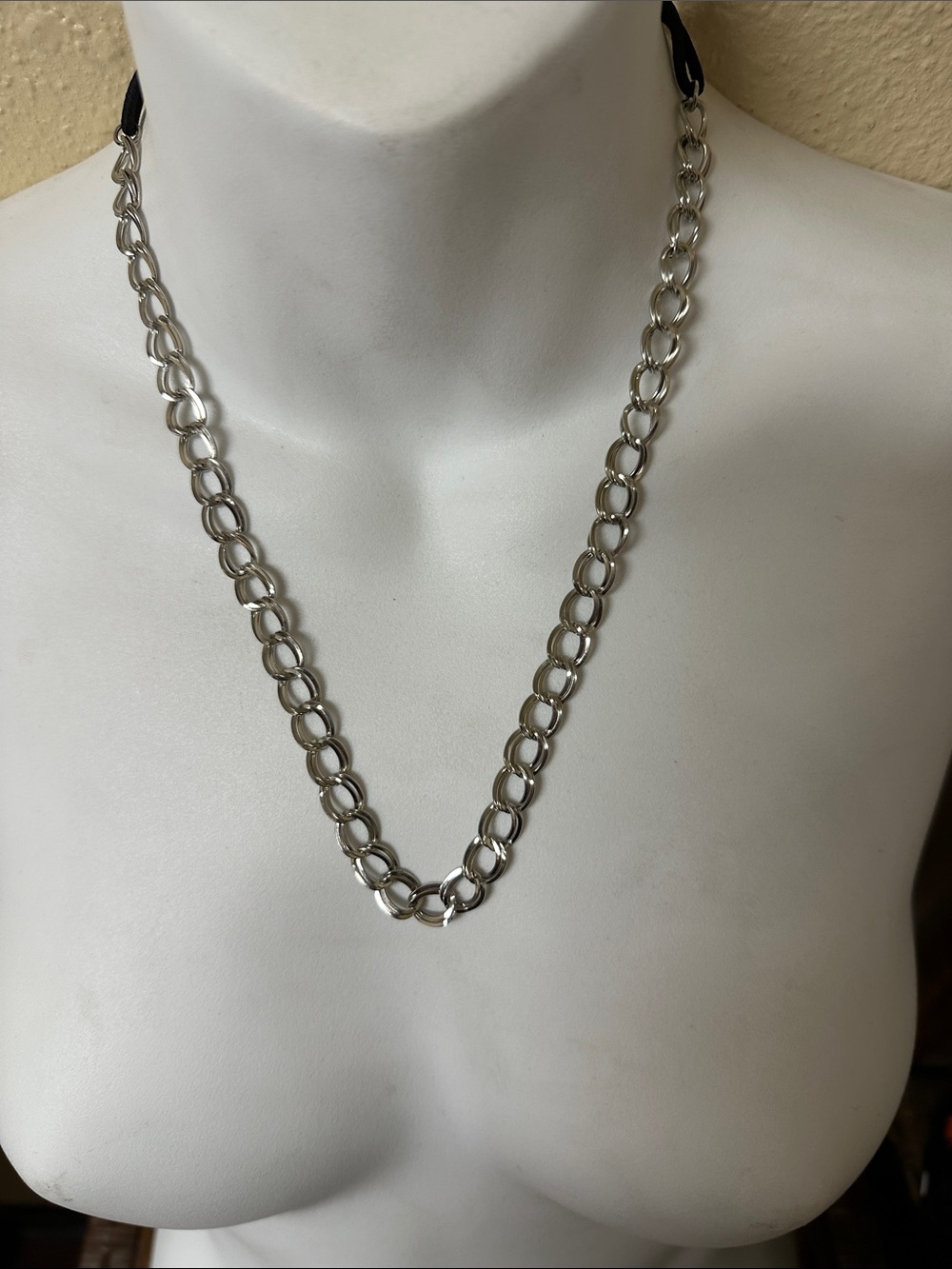 Guess by Marciano Silver-Tone Oval Link Necklace